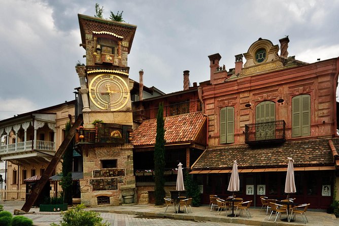 Private Day Tour - Old Town Tbilisi - The Bridge of Love and Leghvtakhevi Canyon