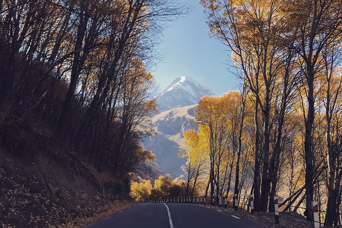 Private Day Trip to Gudauri and Kazbegi from Tbilisi via Jvari and Mtskheta - The guides and the feel of the day