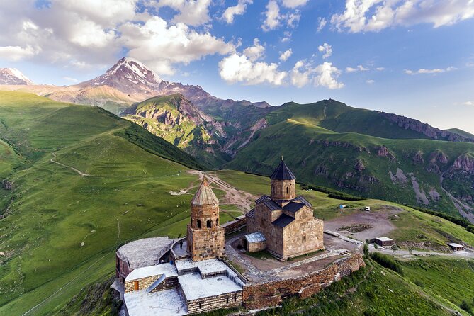 PRIVATE Day-Trip to Kazbegi (The most popular tour in Georgia) - Gudauri: wide views and a famous monument