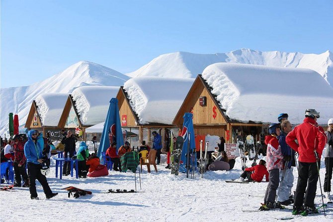 Private Full Day Skiing Trip To Gudauri from T'bilisi - Ananuri Fortress, the first major stop