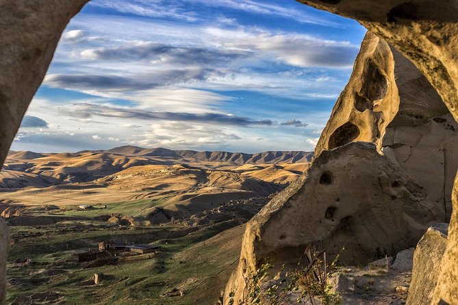 Private Tour to Mtskheta Stalin Museum Uplistsikhe Caves - The private format and the guides