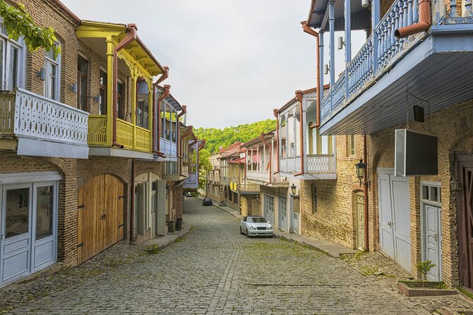 Taste of Kakheti: Wine Tour Bread Baking & Churchkhela Workshop - Language, guides, and the day’s weak points