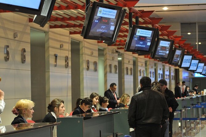 Tbilisi Airport Shuttle And Transfer Service - A name sign makes the first hour easier
