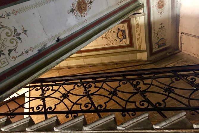Tbilisi 'Beyond Facades' - Looking for nineteenth-century paintings behind the street