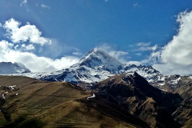 Tbilisi-Kazbegi Shared Transfer - Leaving Tbilisi at 9:00 am