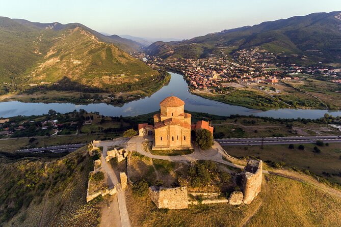 Tbilisi:Mtskheta,Jvari,Bazaar,wine tasting,Chronicles of Georgia - Why this five-hour route works