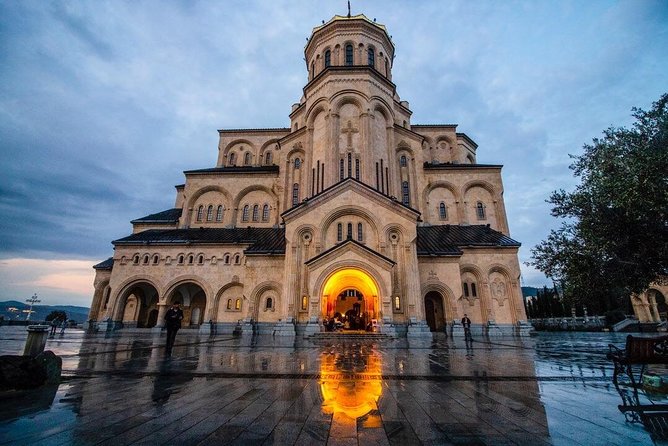 Tbilisi & Mtskheta Tour - A brief look at the Gabriadze theater