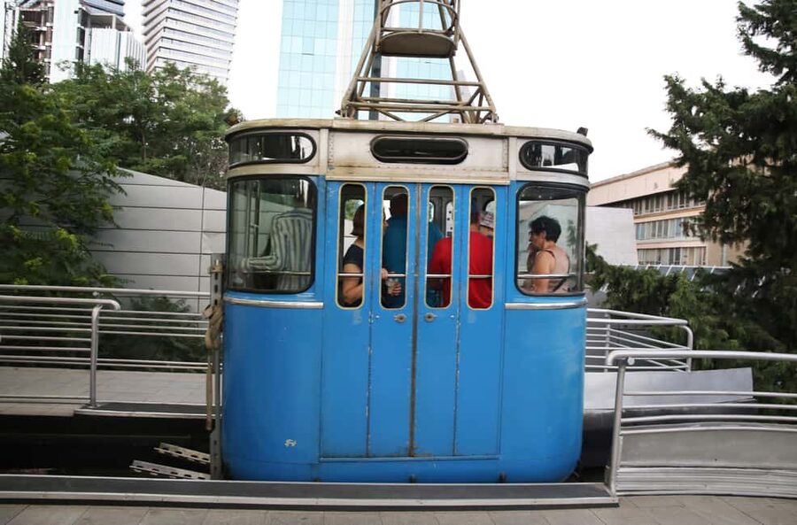Tbilisi: Old and New City Guided Tour with 2 Cable Car Rides - Should you book it?