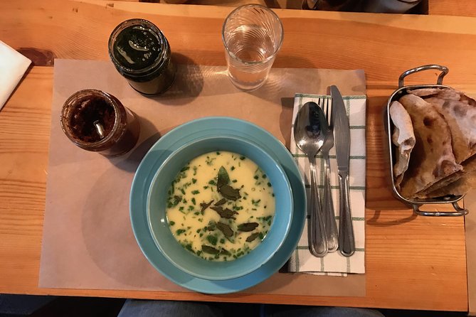 Tbilisi Private Food and Wine Tour with Lunch and Tastings - Chikhirtma in the Old Town
