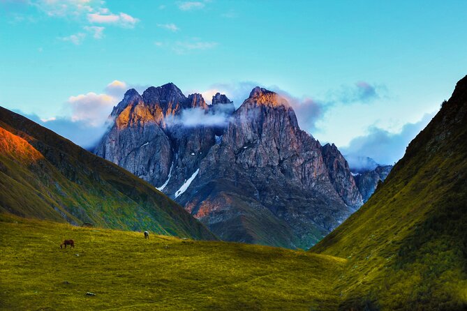 Tbilisi to Kazbegi, Gudauri, and Ananuri Day Tour - Gudauri View Point and the high mountain road