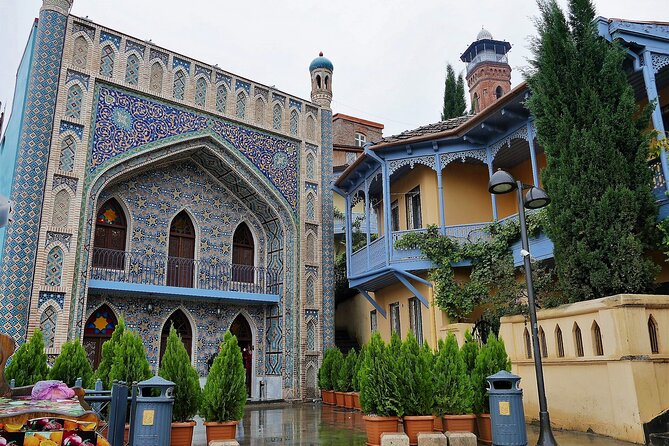Tbilisi Walking Tour Including Cable Car and Wine Tasting - What the wine tasting adds