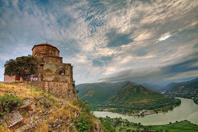 Uplistsikhe, Mtskheta and Jvari - historical private day tour from Tbilisi - Who should book this day trip?