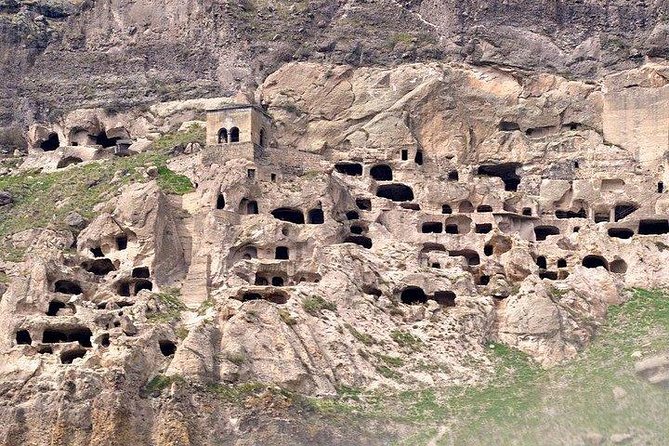 Vardzia - Rabati - Borjomi - Who should book this experience?