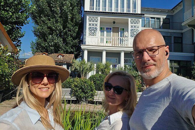 Walking City Tour in Tbilisi - Choosing the route to Narikala Fortress